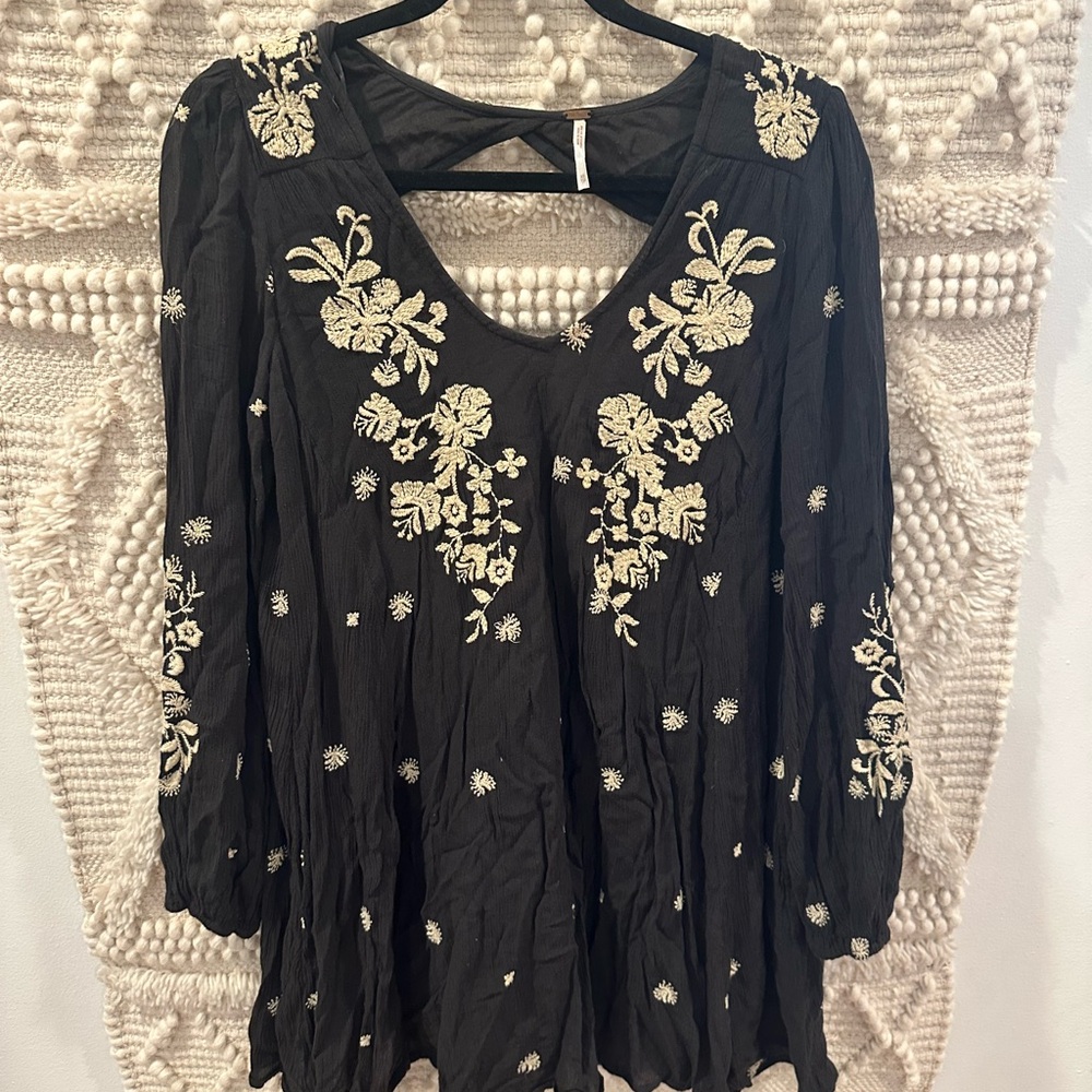 Blue Embellished Long Sleeve Dress
